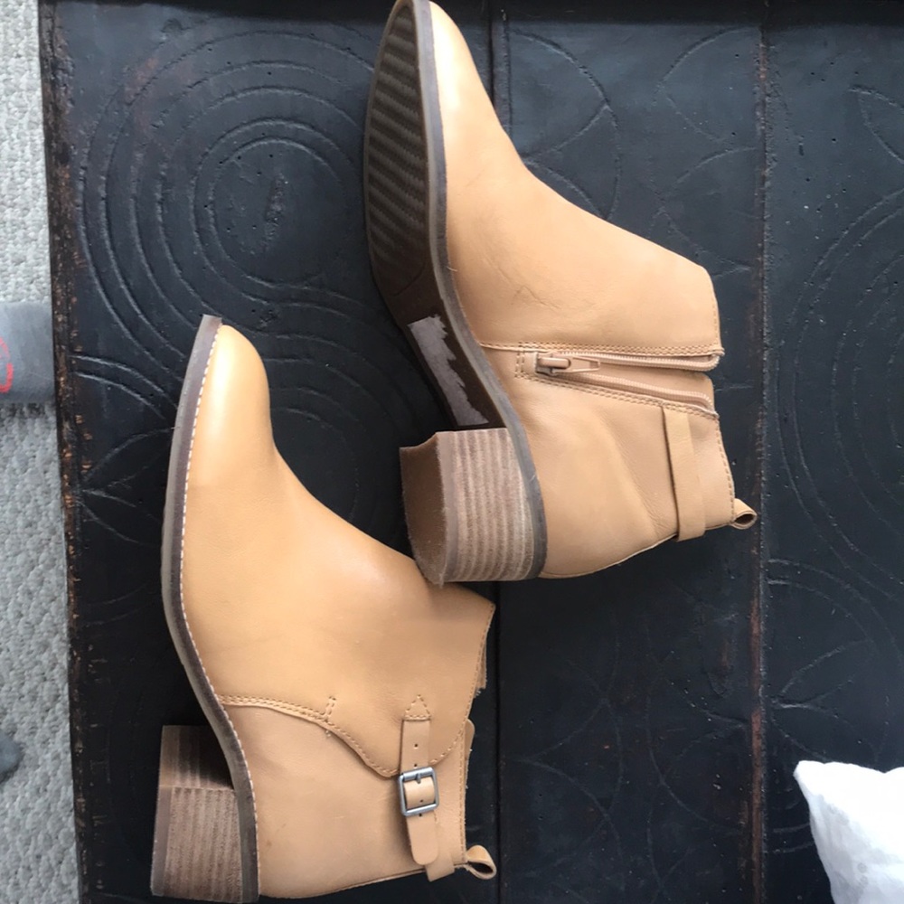 Lucky Brand ankle boots
